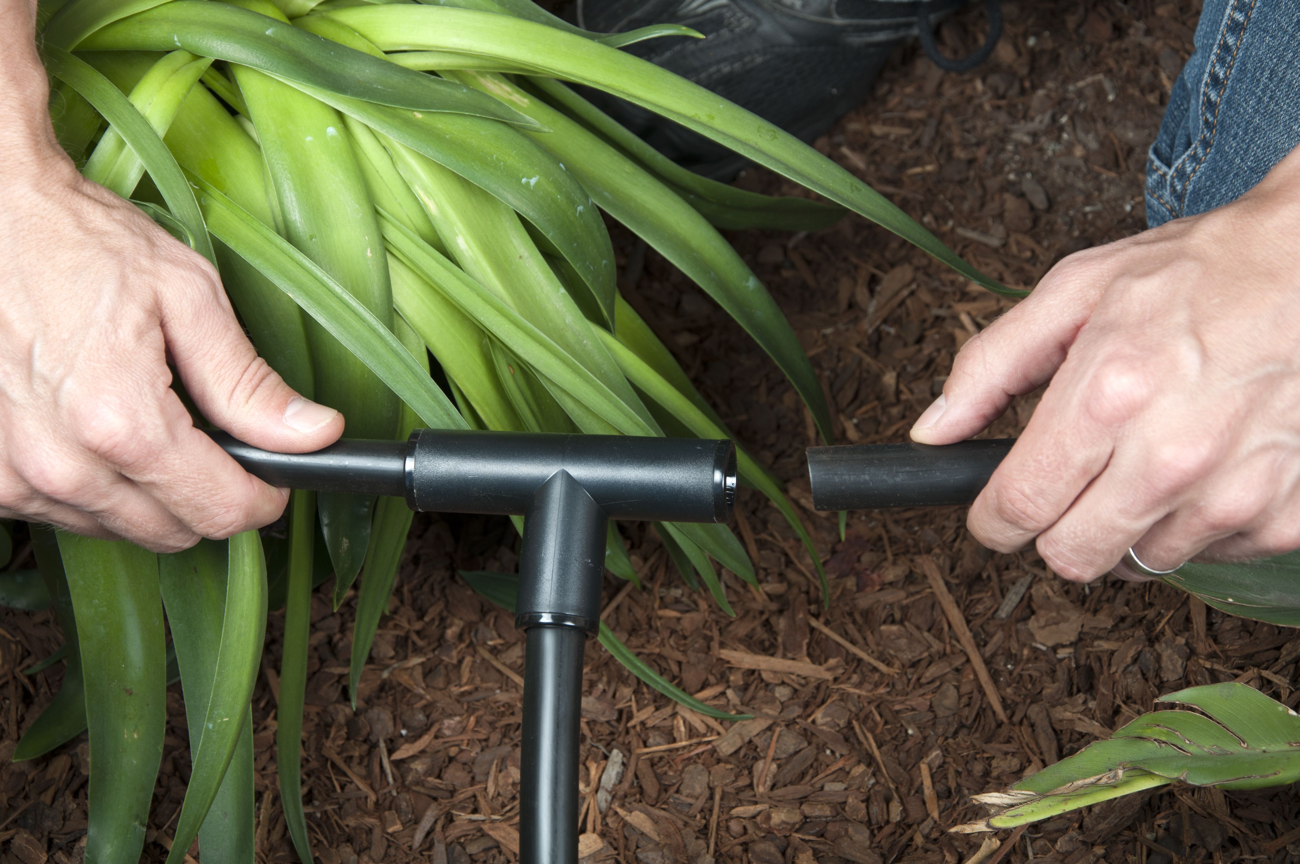 Elbow_and_T_connection